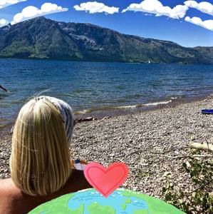 Meet your Posher, Sandy